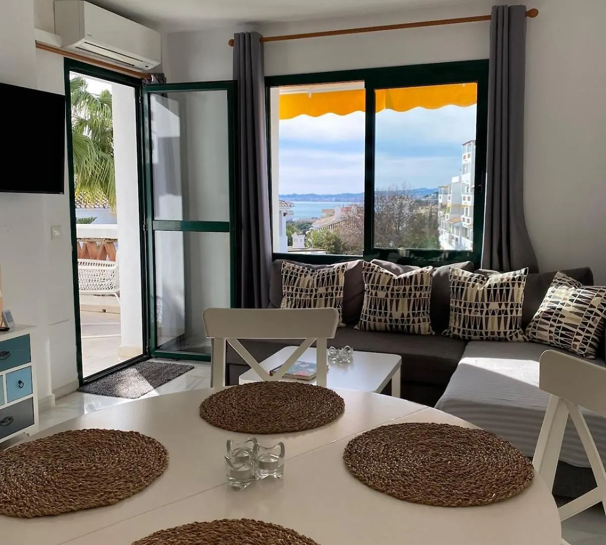 Seaview Torrequebrada Pueblo Daire Benalmádena